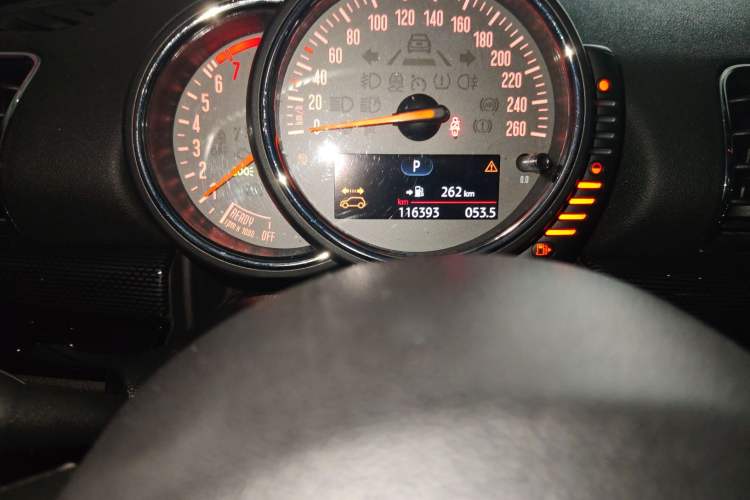 Used MINI Clubman 2016 Revised Version 1.5T COOPER Connoisseur Edition
