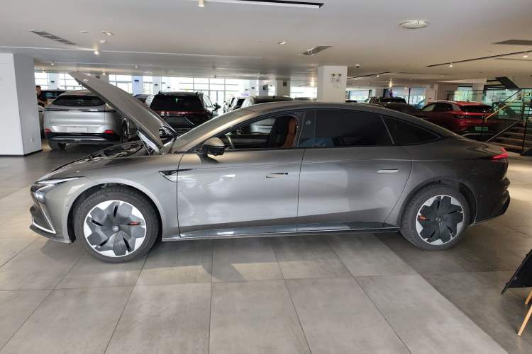 Used IM L7 2022 Dynamic Model