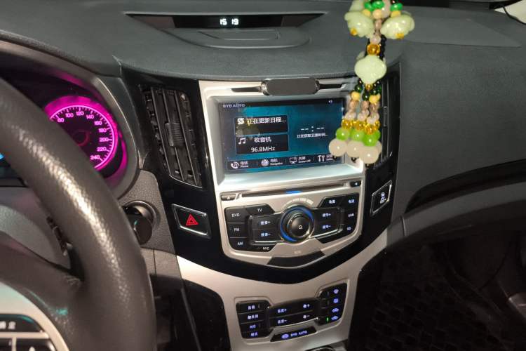 Used BYD Surui 2014 1.5TID Automatic Luxury Model
