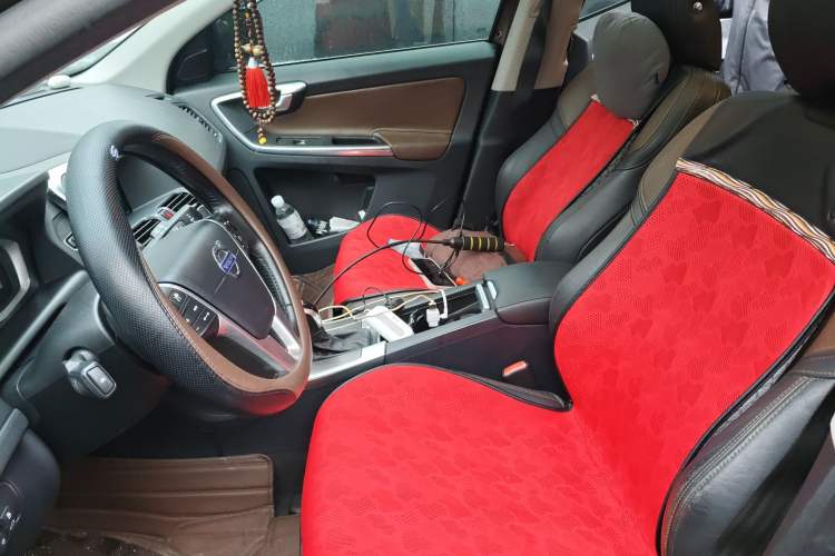 Used Volvo XC60 2015 T5 AWD Zhiyuan Edition
