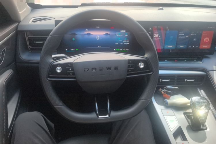 Used Roewe RX5 New Energy 2023 eRX5 Ultra-Hybrid Comfort Edition
