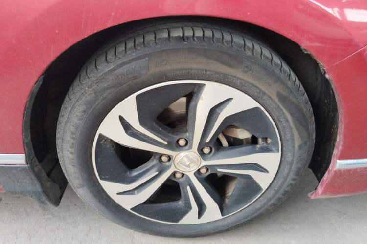 Used Honda Spirior 2015 2.4L Prestige Edition Right Front Wheel Hub