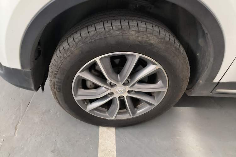 Used Geely Auto Emgrand X7 Sport 2020 1.8TD DCT Two-Wheel Drive Smart Connect 4G-Enabled Version