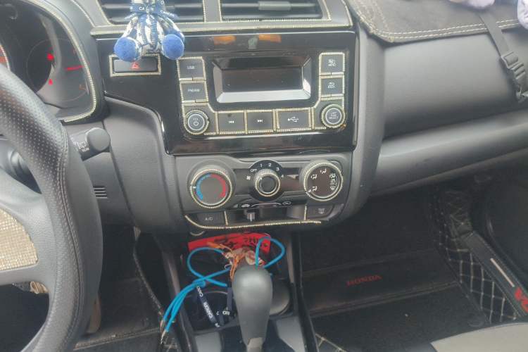 Used Honda Fit 2018 1.5L CVT Comfort Sunroof Version