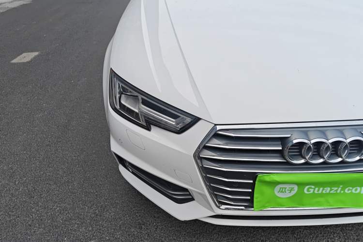 Used Audi A4L 2018 30th Anniversary Edition 40 TFSI Fashion Model