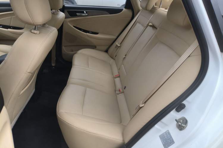 Used CHANGAN Eado 2015 1.6L Automatic Luxury Model Left Rear Seat