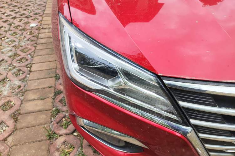 Used Roewe i5 2019 1.5L Automatic 4G Connected Linghao Flagship Edition Right Front Headlight
