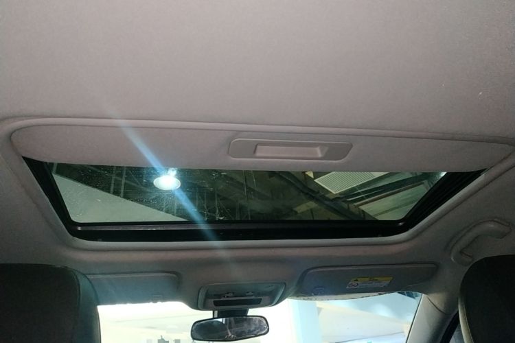 Used Chevrolet Malibu XL 2017 1.5T Automatic Ruichi Edition Headliner