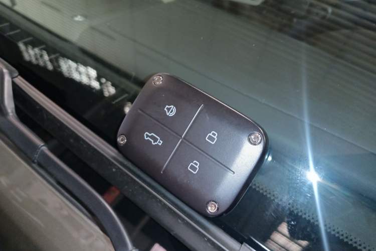 Used iCAR V23 2025 401 Two-Wheel Drive Intelligent Driving Version Vehicle Key