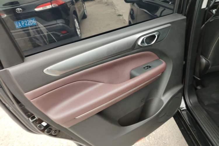 Used GAC Trumpchi M6 2023 PRO 270T DCT Luxury Edition
