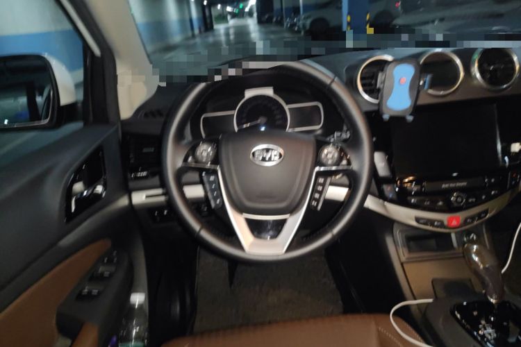 Used BYD S7 2015 2.0T Upgraded Automatic Luxury Version