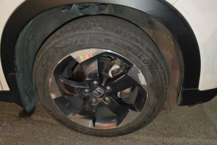 Used Honda Vezel 2016 1.8L CVT Front-Wheel Drive Pioneer Edition
