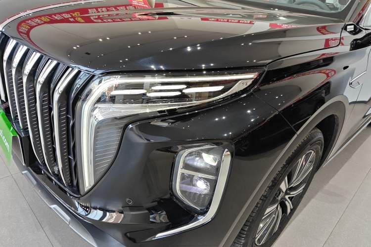 Used Hongqi HS7 PHEV 2025 Model 2.0T PHEV Four-Wheel Drive 2 Million Units Commemorative Edition 6-Seater
