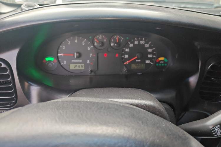 Used JAC Group Refine 2015 2.0L Shuttle Gasoline Long-Wheelbase Comfort Version HFC4GA3-3D
