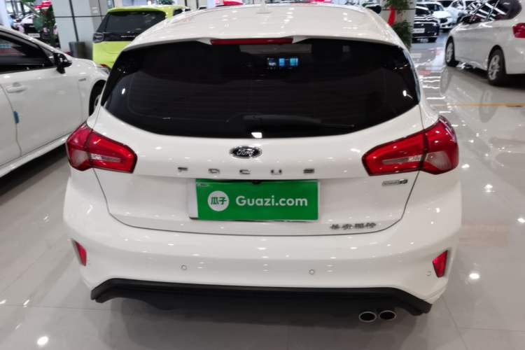 Used Ford Focus 2021 Hatchback EcoBoost 180 Automatic Titanium Edition