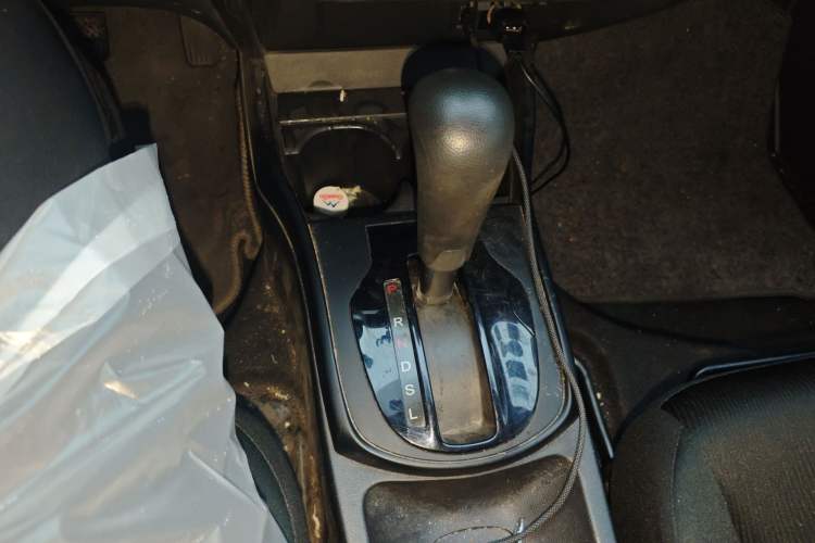 Used Honda City 2017 1.5L CVT Elite Edition Gear Lever