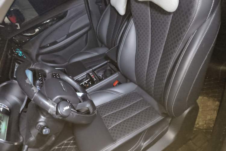 Used JETOUR X90 2019 1.5T DCT Smart Enjoyment Model 6 Seats China VI Standard Left Front Seat