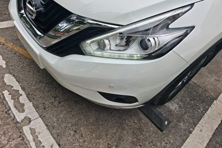 Used Nissan Murano 2021 2.5L XL Two-Wheel Drive Smart Connect Luxury Edition Left Front Headlight