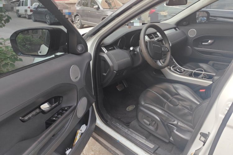 Used Land Rover Range Evoque 2013 2.0T 5-Door Ignite Edition Driver Seat