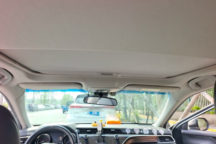 Used Toyota Camry 2019 Revised Version 2.0G Luxury Edition