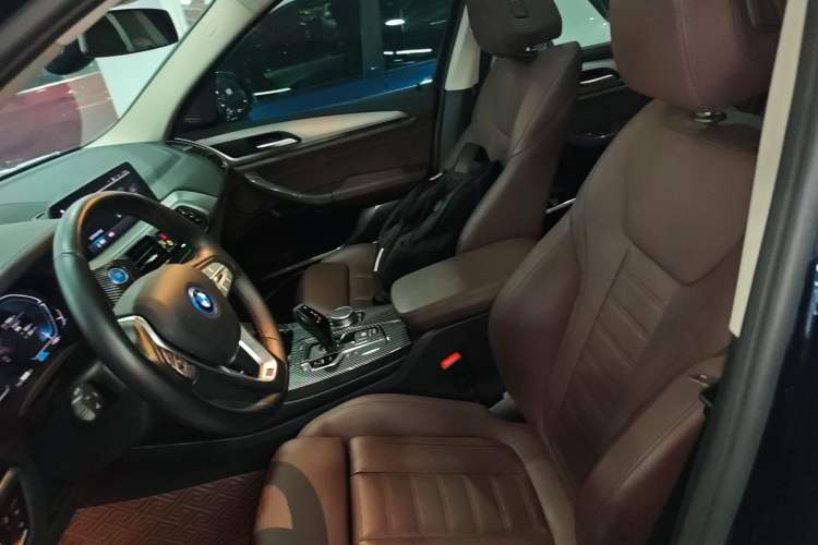 Used BMW iX3 2021 Updated Leading Type
