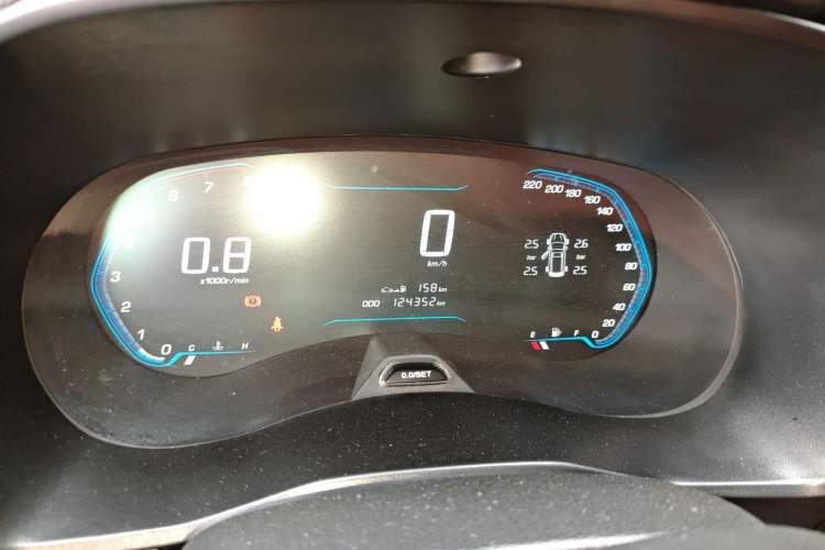 Used Wuling Hongguang S3 2018 1.5T Manual Luxury Model China V Standard
