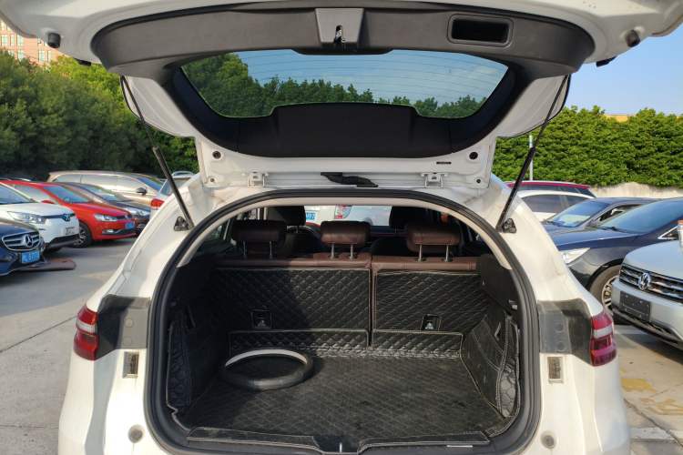 Used Haval F7 2019 1.5T Two-Wheel-Drive i-Type China VI Standard
