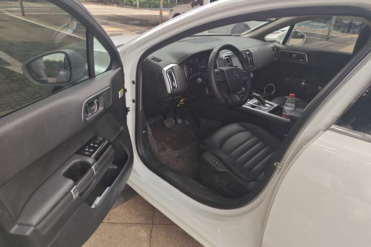 Used Citroen C6 2021 400THP Comfort Edition