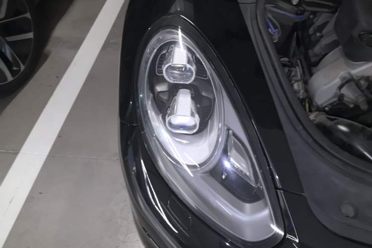 Used Porsche Panamera 2014 Panamera 4S Executive 3.0T Right Front Headlight