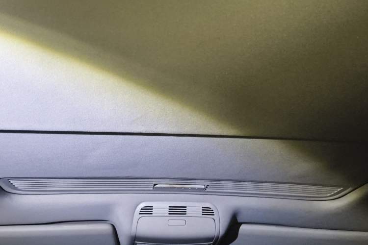 Used Volkswagen Magotan 2012 Facelift 2.0 TSI Prestige Model