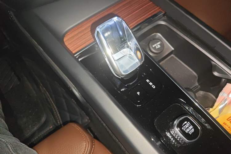 Used Volvo S60 2025 B4 Zhiyuan Luxury Edition
