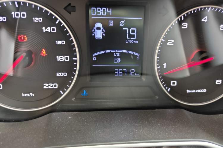 Used MG ZS 2018 1.5L Manual Comfort Edition China V Standard Odometer Close Up