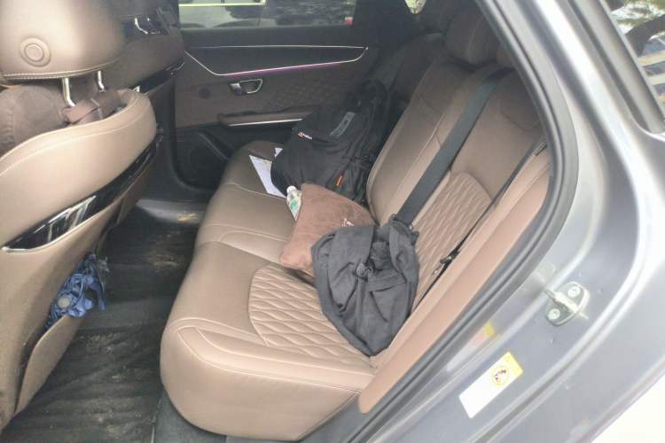 Used BYD Han 2024 DM-i Glory Edition 121KM Premium Model