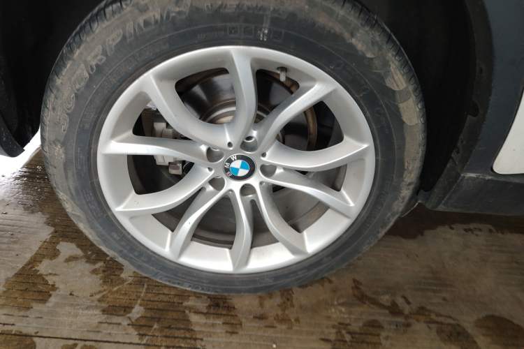 Used BMW X6 2018 xDrive28i
