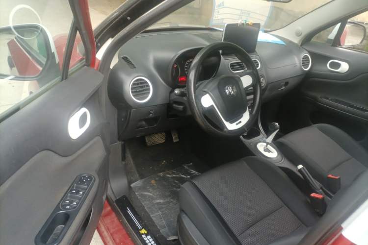 Used MG 3 2016 1.3L AMT Comfort Edition Driver Seat