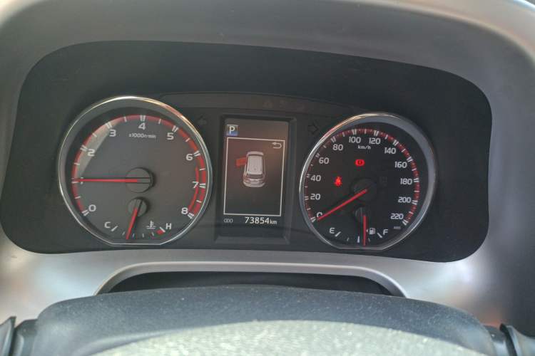 Used Toyota RAV4 2016 2.0L CVT Two-Wheel Drive Smart Edition China V Standard
