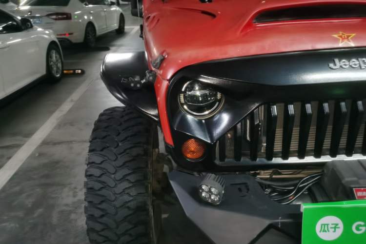 Used Jeep Wrangler 2011 3.8L Sahara Four-Door Edition
