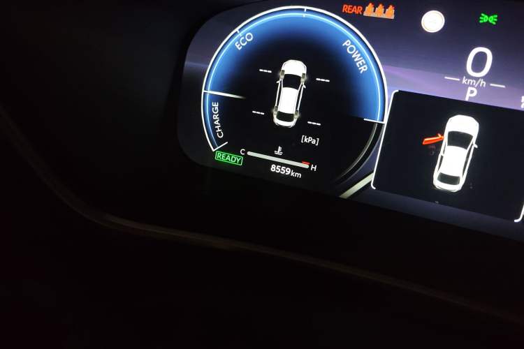 Used Toyota Levin 2024 Smart Electric Hybrid Dual-Engine 1.8L Luxury Edition