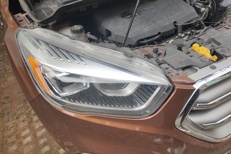 Used Ford Kuga 2018 EcoBoost 180 Two-Wheel-Drive Platinum Edition