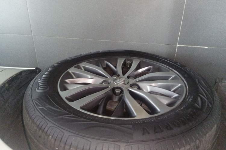 Used Buick GL8 2018 ES 28T Luxury Model China VI Standard
