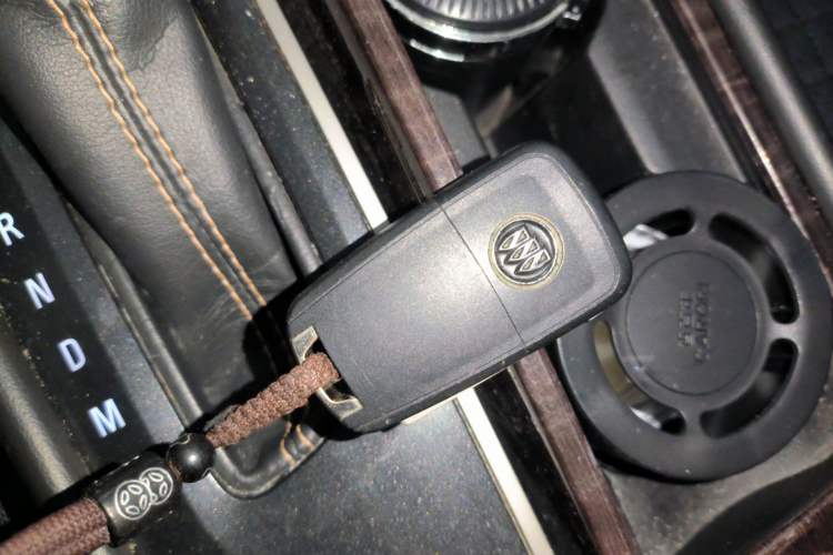 Used Buick LaCrosse 2013 2.4L SIDI Leading Comfort Version