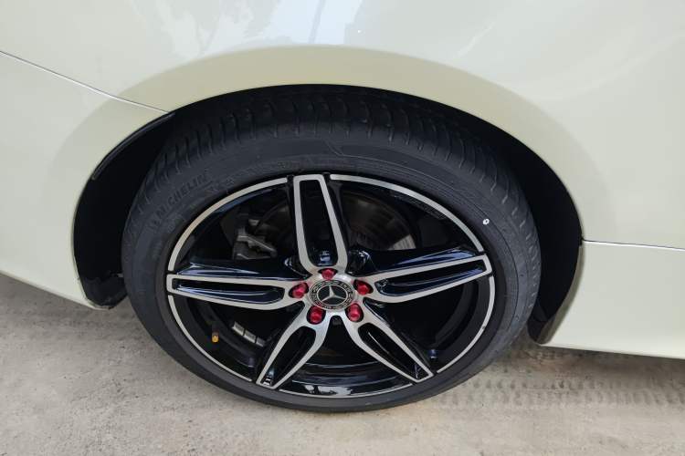 Used Mercedes-Benz E-Class (Import) 2019 E 300 Coupe
