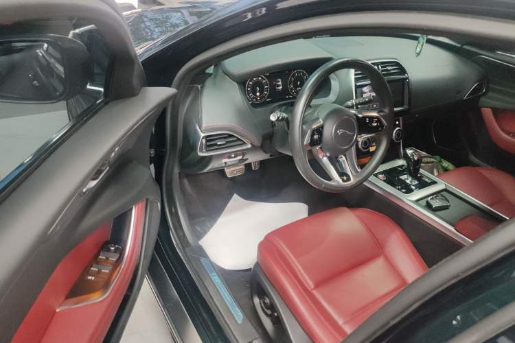 Used Jaguar XEL 2023 2.0T 250 PS R-DYNAMIC S Advanced Sport Edition
