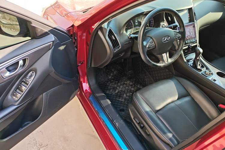 Used Infiniti Q50L 2016 2.0T Enjoyment Edition