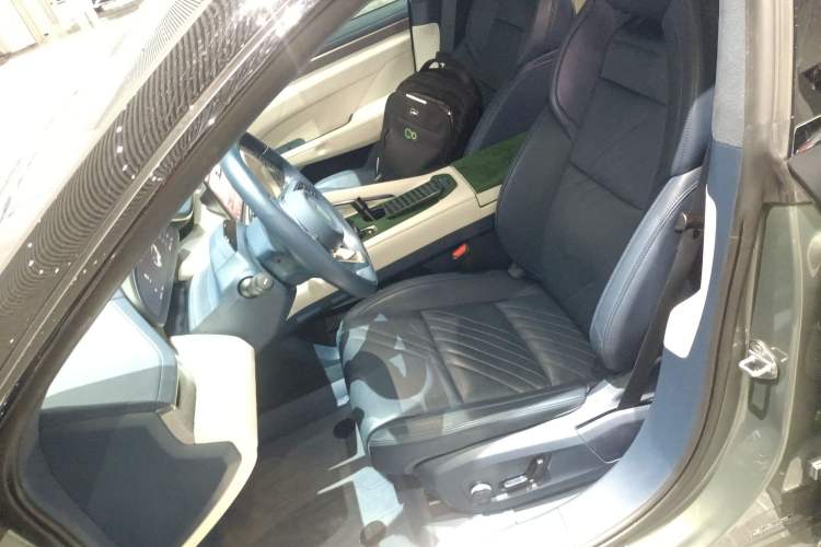 Used Zeekr 001 2024 ME Edition 100 kWh All-Wheel Drive Left Front Seat