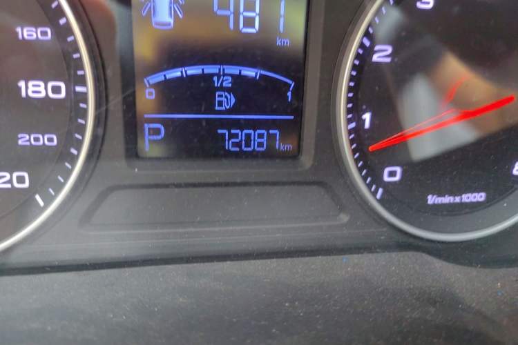 Used MG ZS 2017 1.5L Automatic Luxury Edition