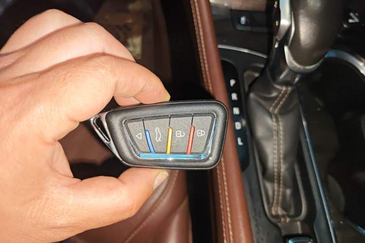 Used Buick Envision 2017 20T Two-Wheel Drive Luxury Model
