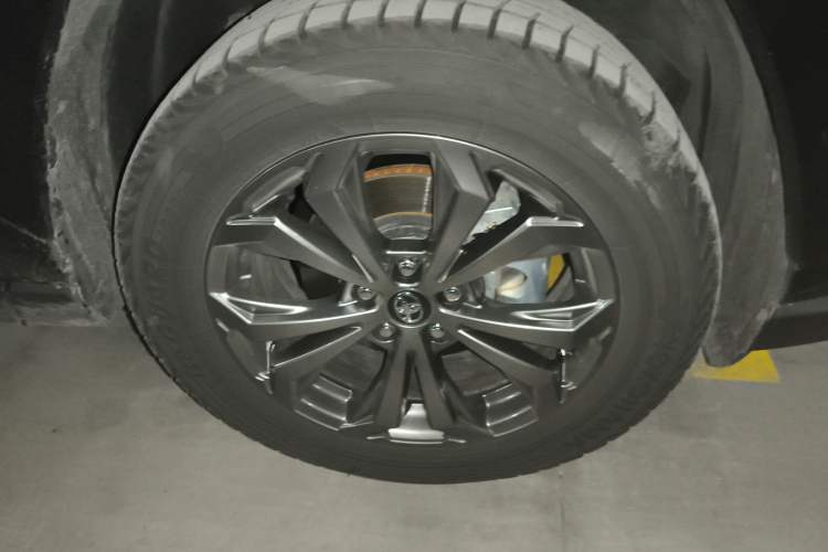 Used Toyota RAV4 2024 2.0L CVT Two-Wheel Drive Fashion Plus Edition