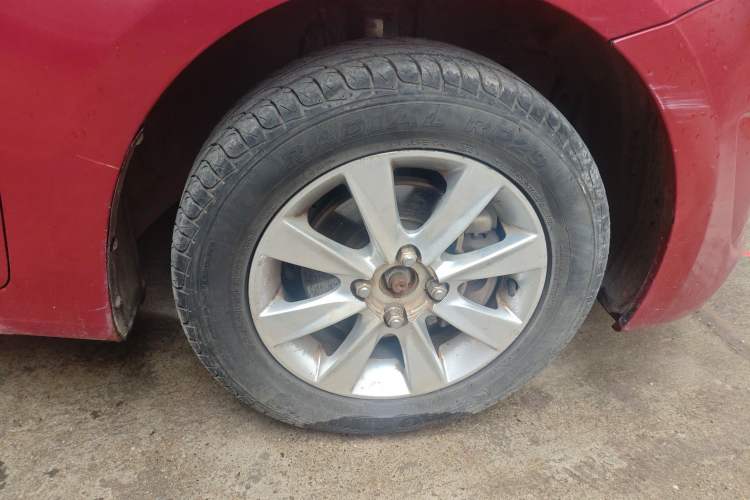 Used Hyundai Verna (older generation) 2010 Sedan 1.4L Manual Standard GL Model
