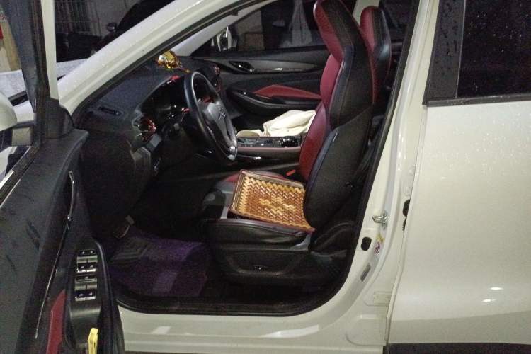 Used CHANGAN OSHAN X5 2021 1.5T DCT Flagship Edition Left Front Seat